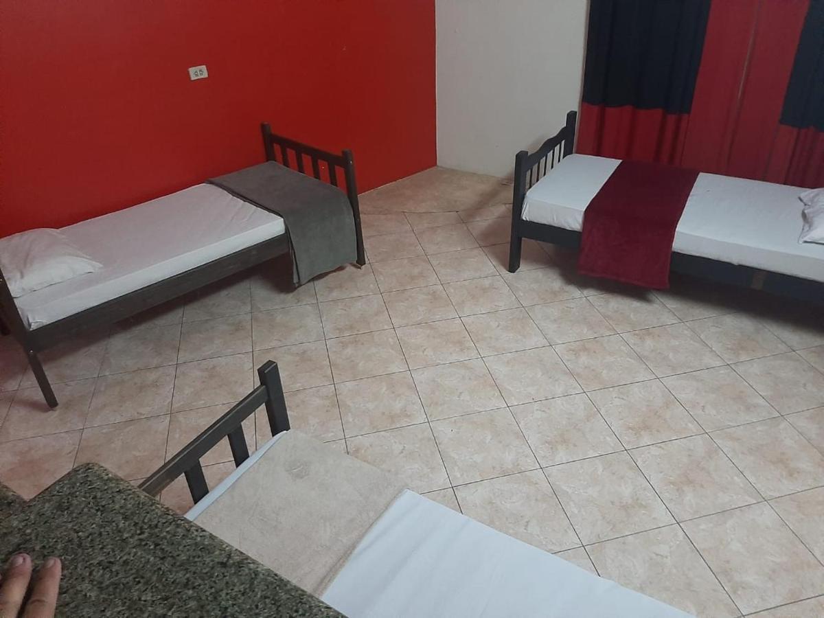 Knock Knock Hostel Curitiba Esterno foto