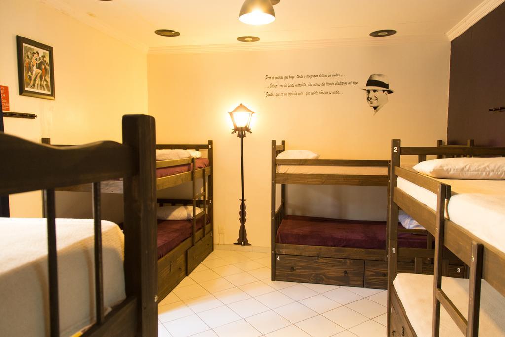 Knock Knock Hostel Curitiba Camera foto