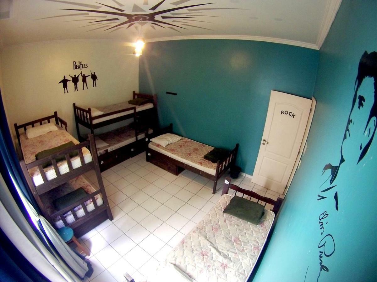 Knock Knock Hostel Curitiba Esterno foto