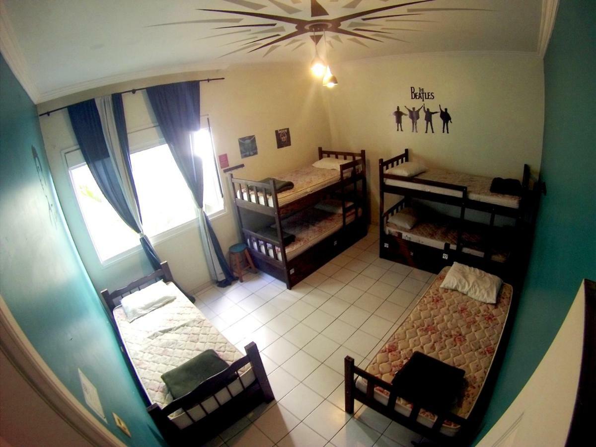 Knock Knock Hostel Curitiba Esterno foto